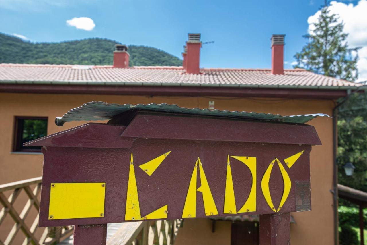 L'Ado Villa Ripoll Exterior photo